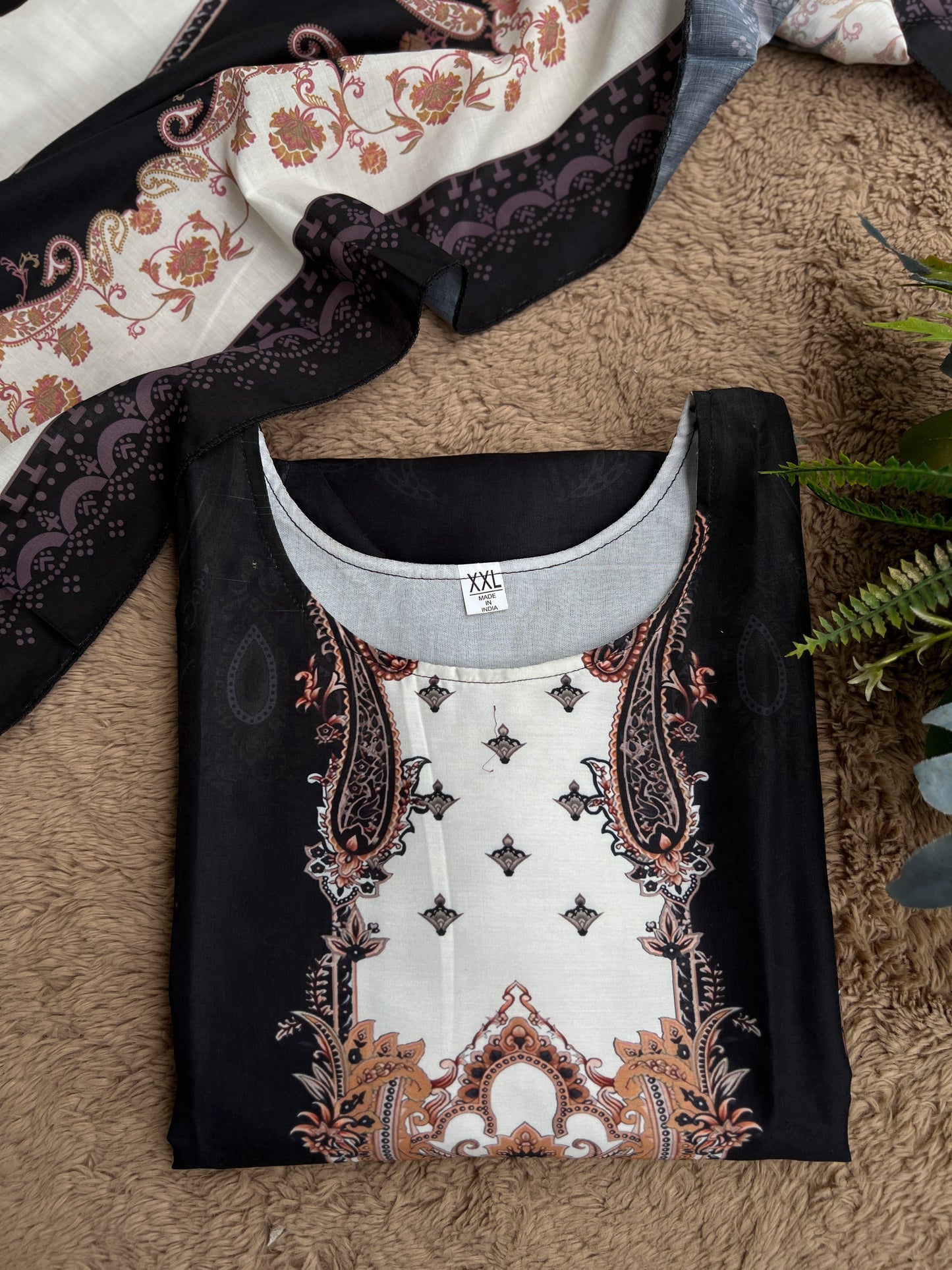 Black Karachi Print Maslin Suit with Dupatta – Timeless Ethnic Charm