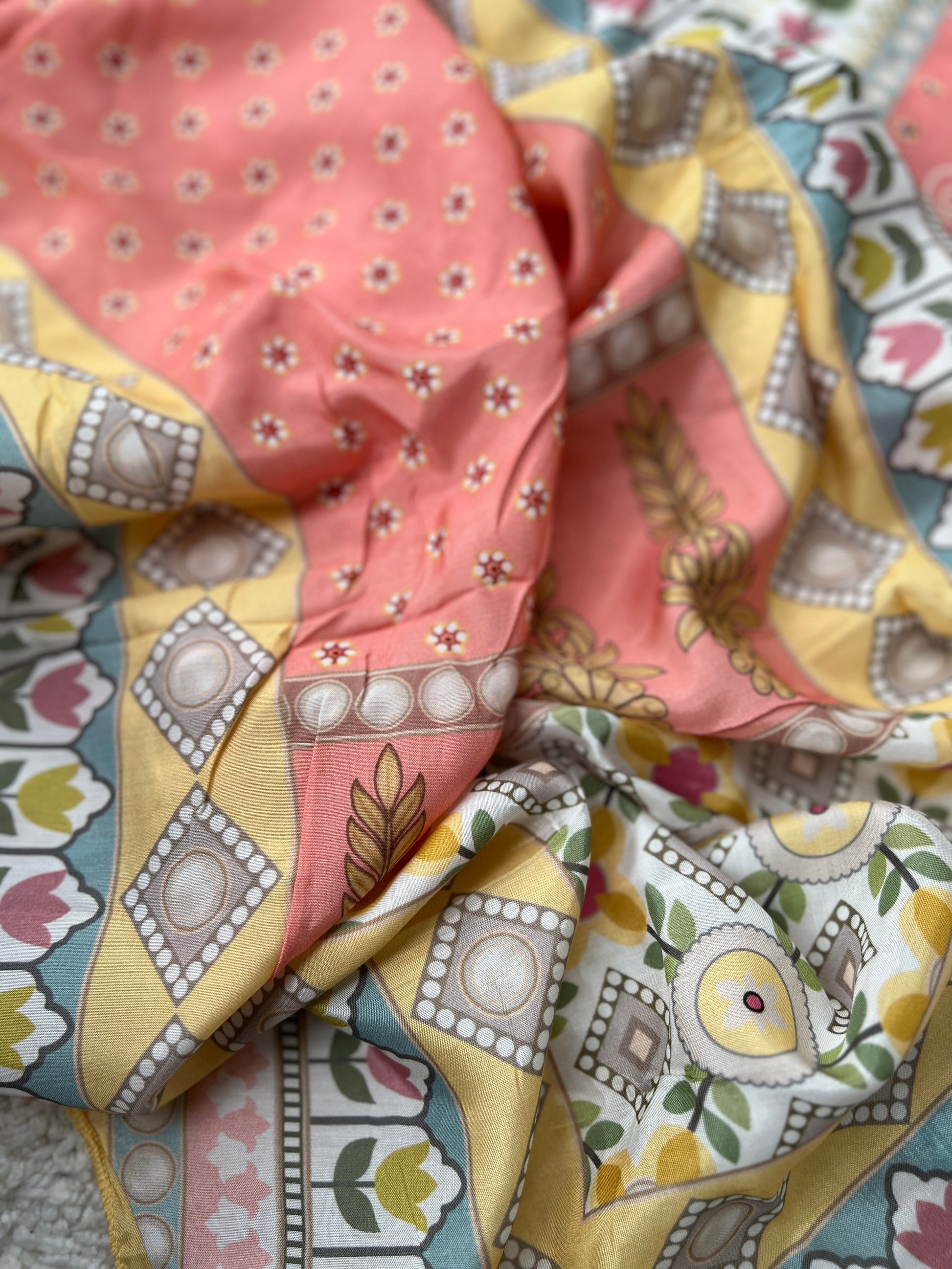 clothing ethnic