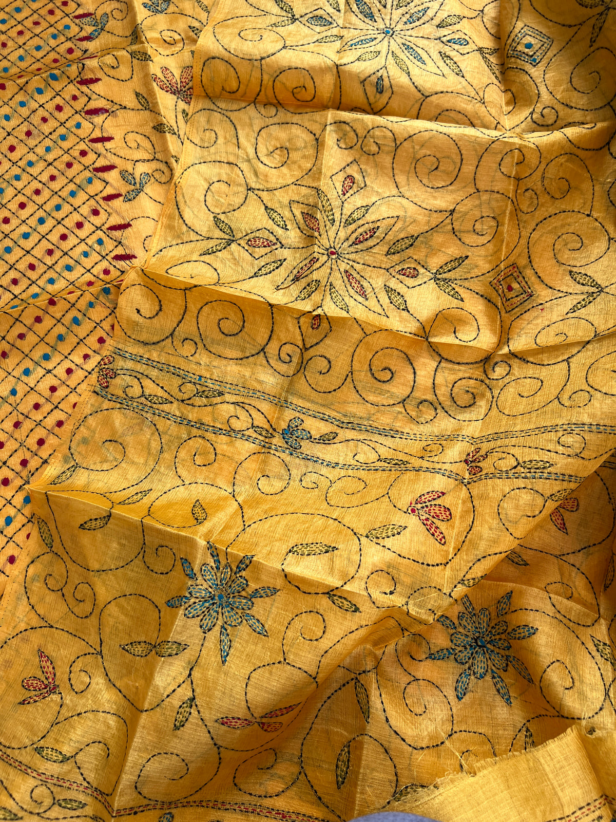 Sunlit Mustard Kathiyawadi Hand-Embroidered Suit Set