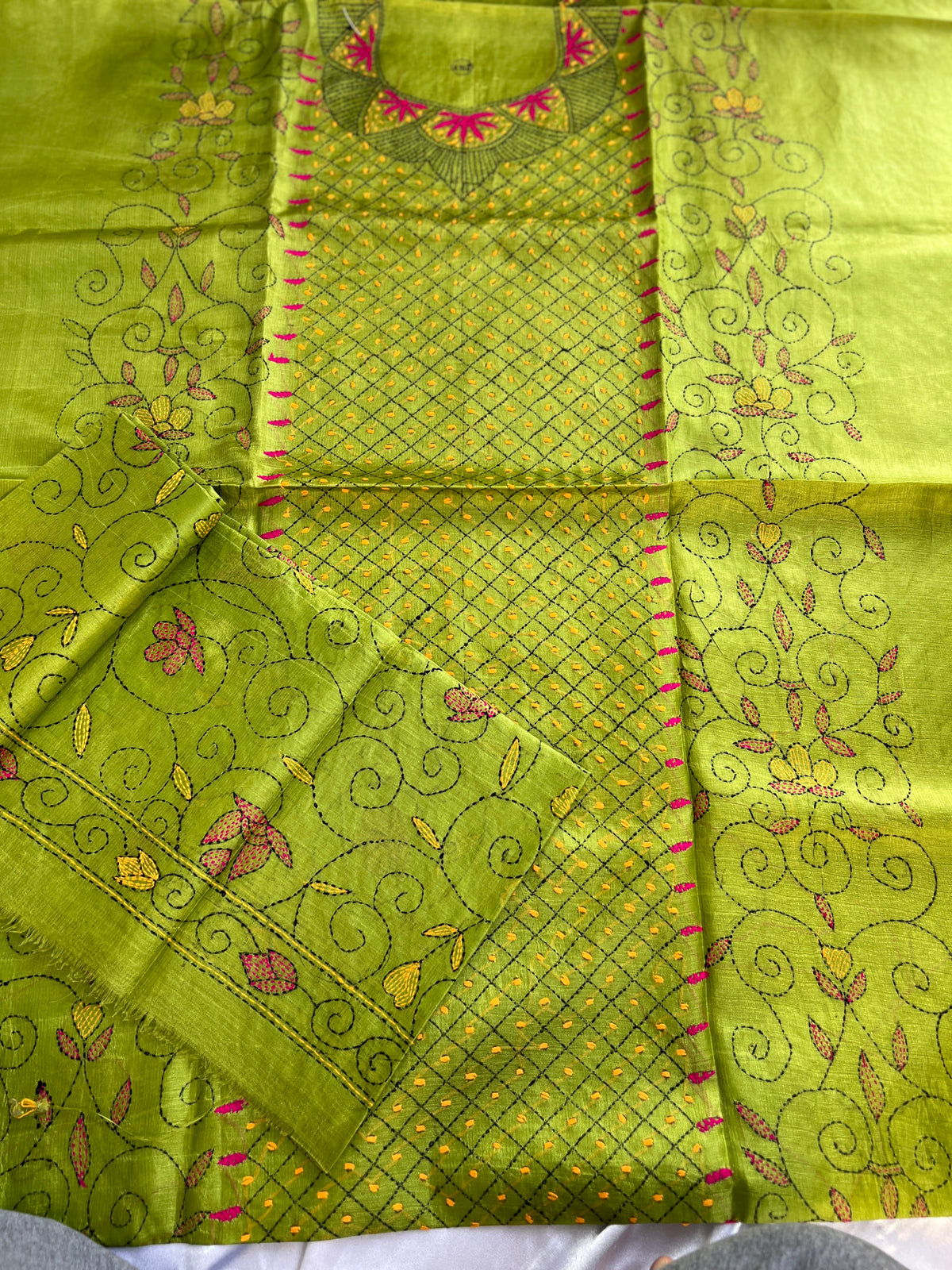Lime Green Kathiyawadi Embroidered Suit Set