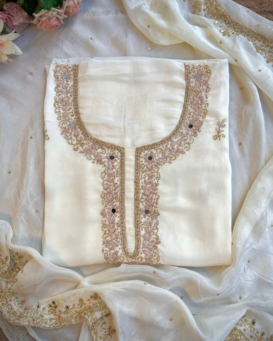 Pearl Glow – White Chinnon with Kalkatta Handwork