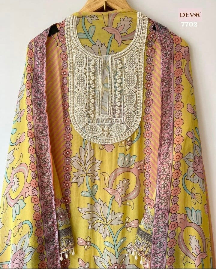 clothing ethnic