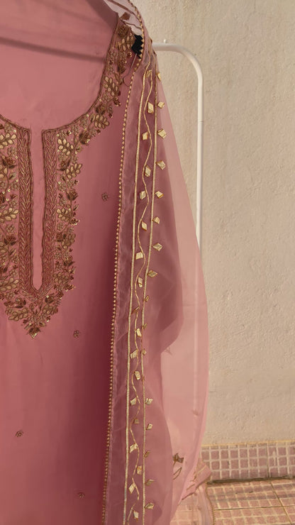 Festive Lavender Outfit with Delicate Gota Patti Embellishments